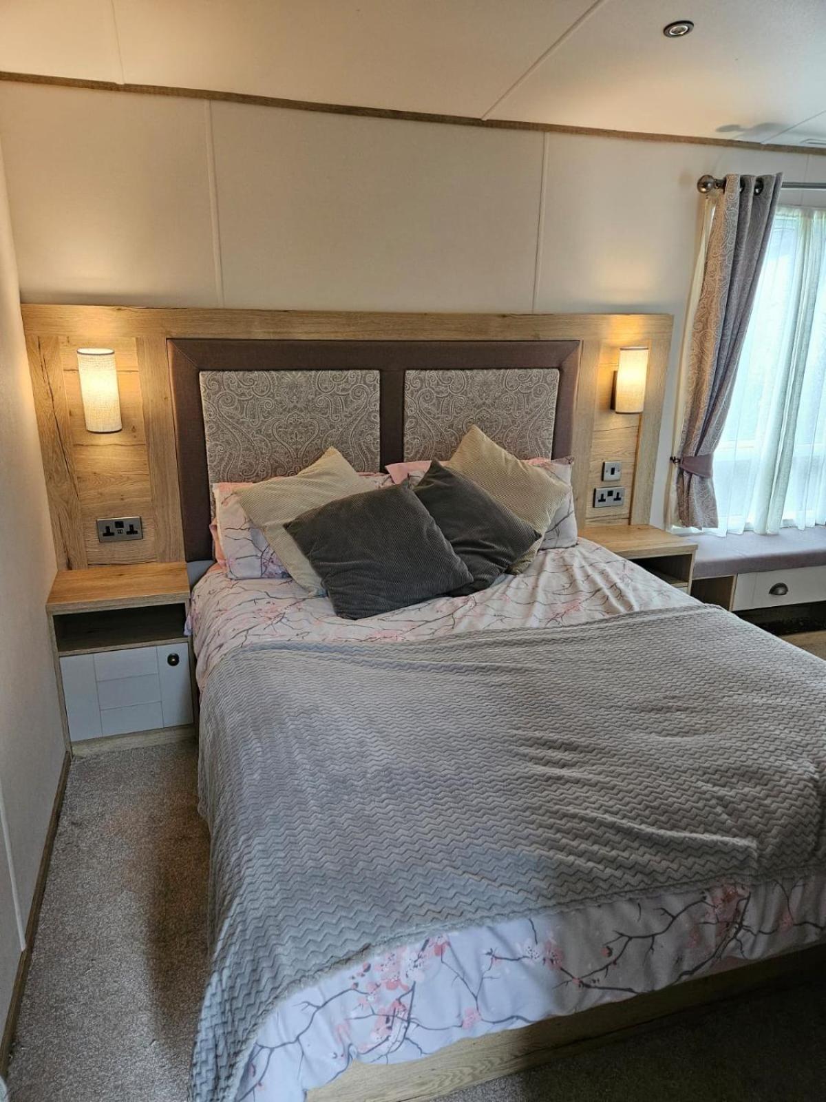 Roadnights Retreat Hotell Heysham Eksteriør bilde